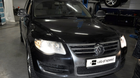 Удаление и отключение клапана EGR на Volkswagen Touareg 3.0d 239hp 2009 года выпуска