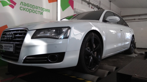 Audi A8 4.2 TDI 350 Hp 